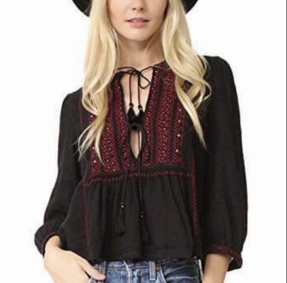 Free People Embroidered Boho Peasant Indie Cottagecore Top Tassels Gauze XS