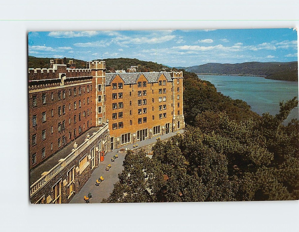 Postcard US Hotel Thayer West Point NY USA