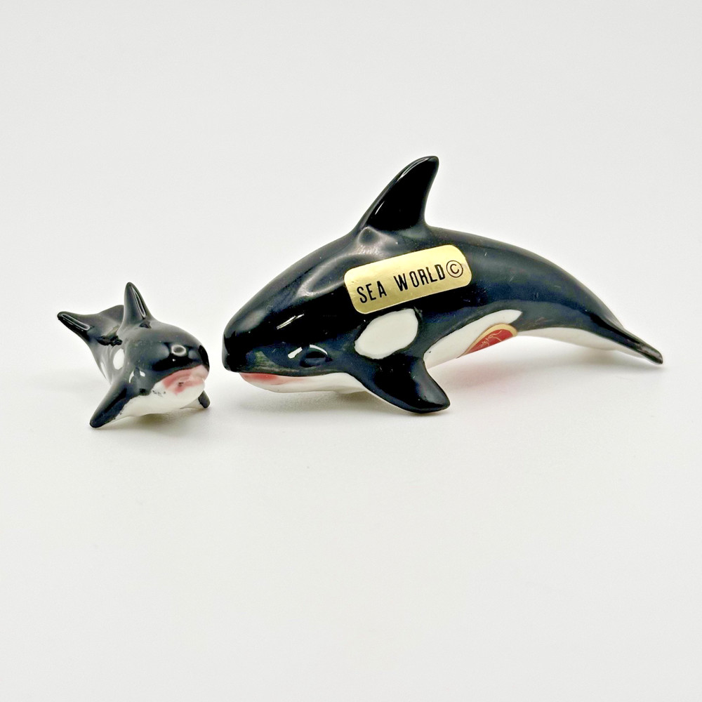 Sea World Orca Whale and baby Shiken Japan Miniature Bone China Black White