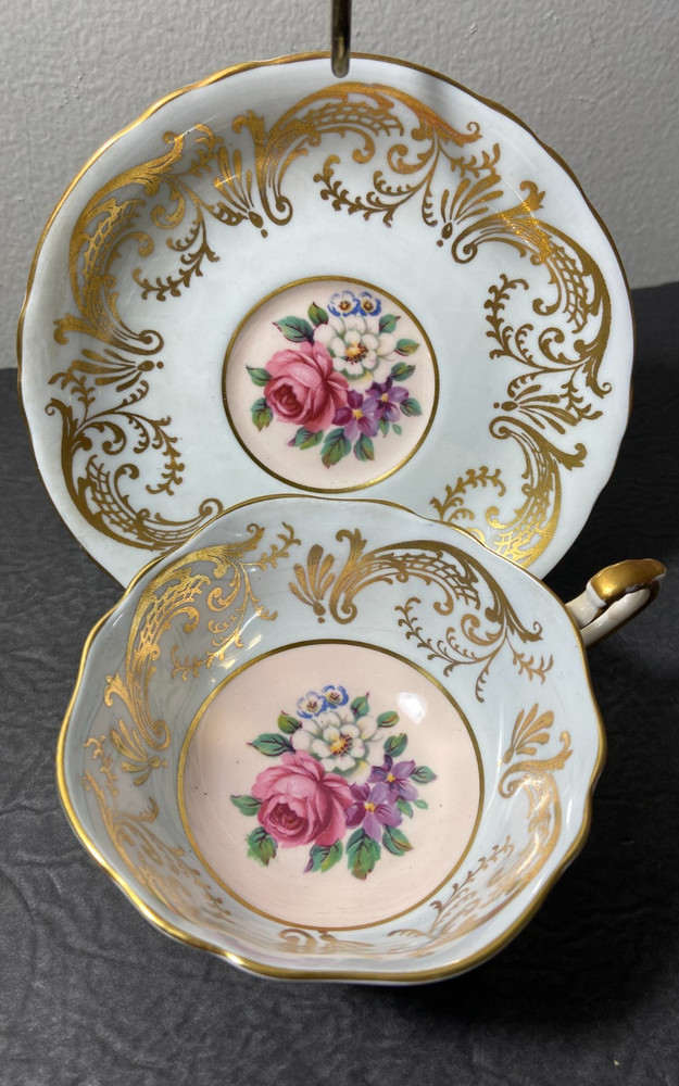 Paragon Floral Pattern Tea Cup & Saucer By Appointment To Her Majesty The Queen