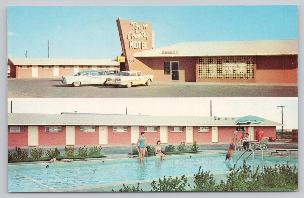 Pecos Texas, Town & Country Motel Restaurant Advertising Pool, Vintage Postcard