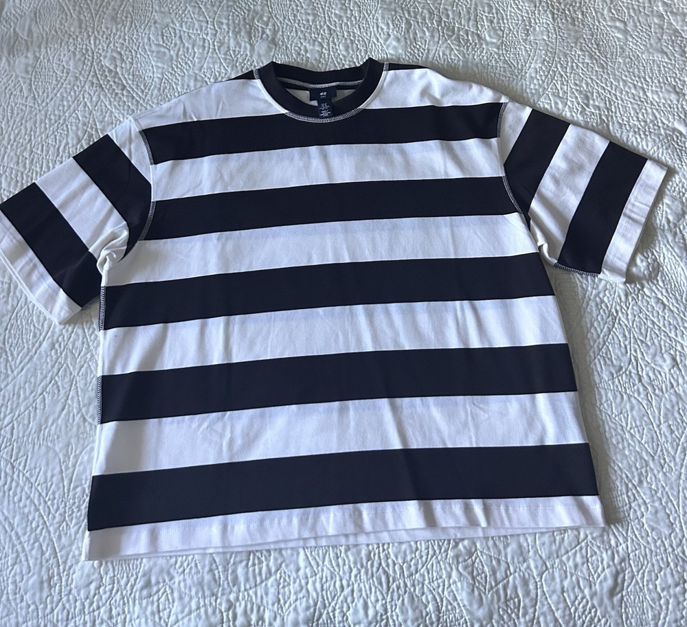 H&M Relaxed Fit Striped T-Shirt Men's Brown/White XL Crew Neck Short Sleeve