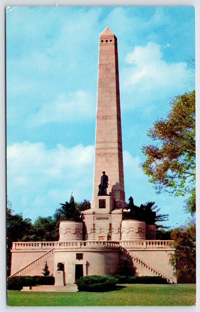 Postcard Lincoln's Tomb In Oak Ridge Cemetery, Springfield Illinois Unposted