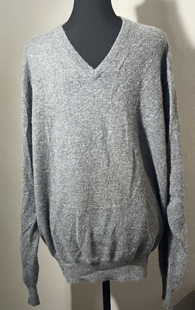 Peter Millar  100% Cashmere Sweater Mens XL Gray Long Sleeve V-Neck Preppy Golf