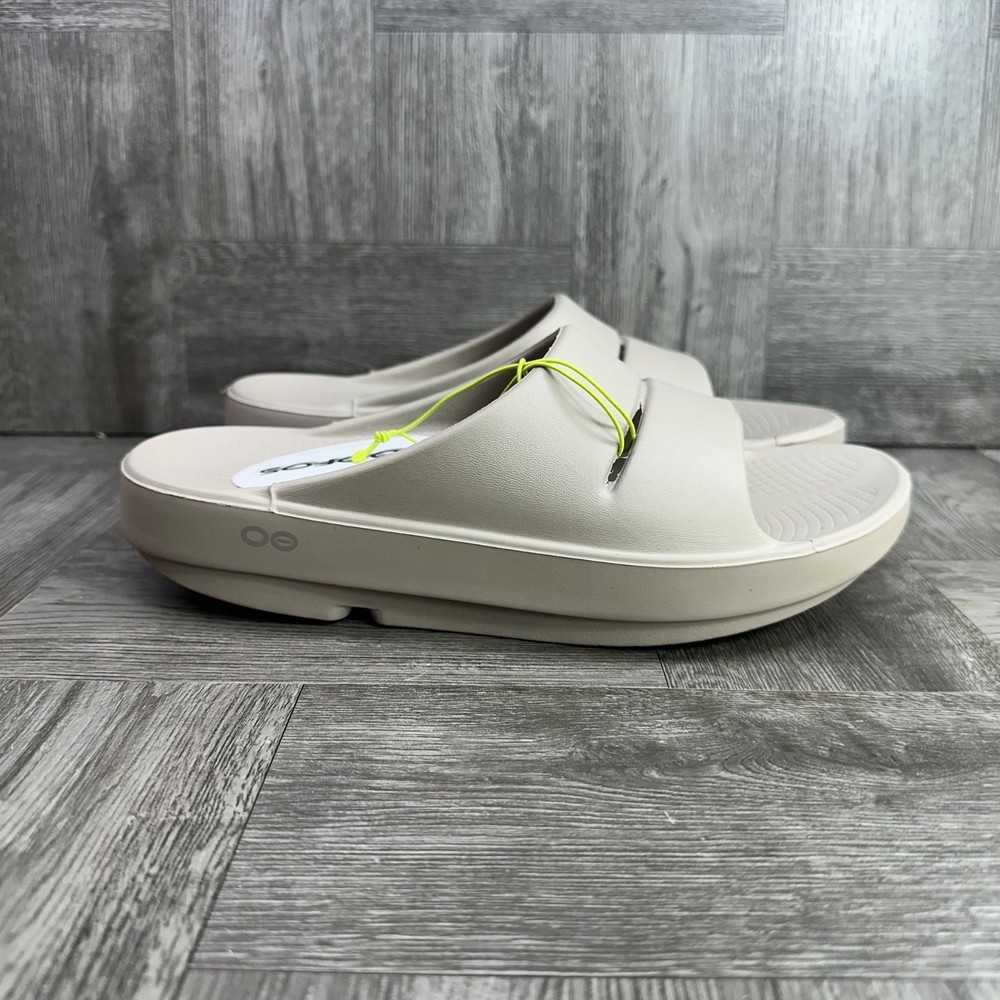 OOFOS NOMAD Women's size 9/EURO 39 Tan Sandals