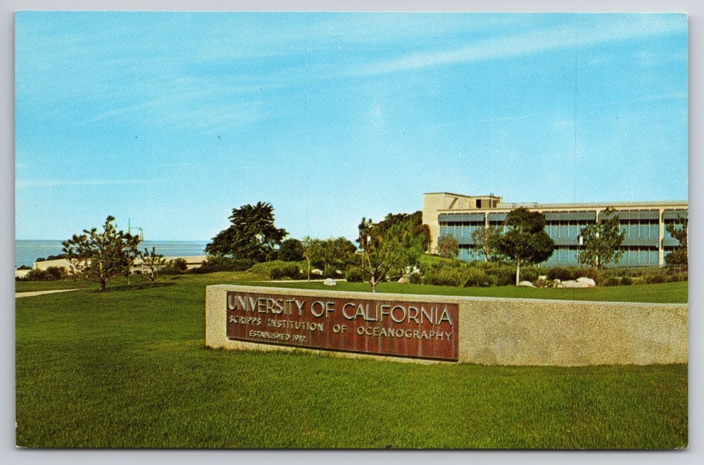 La Jolla CA Scripps Institution of Oceanography Sverdrup Hall Postcard