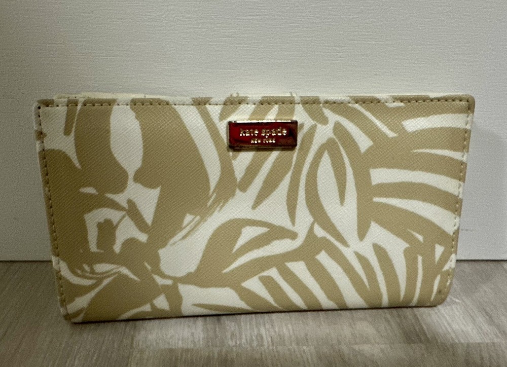Kate Spade Stacy Palm White Tan Leather Wallet