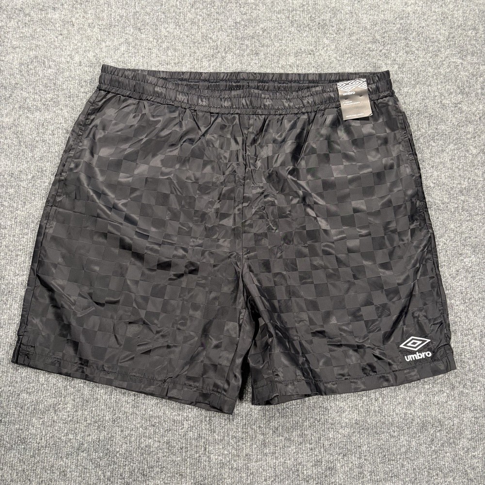 NWT Mens XL Vintage Style Umbro Soccer Logo Checkered Athletic Shorts Black Y2K