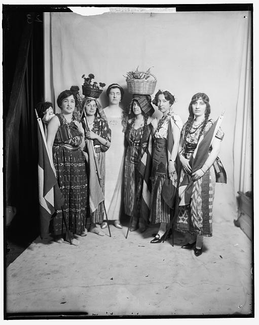 Photo:Madame Zaldivar,Unidentified Group,Harris & Ewing