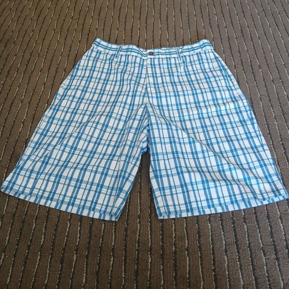 Adidas Blue and White Plaid Golf Shorts Men's Size 32 Sports Outdoors Hiking