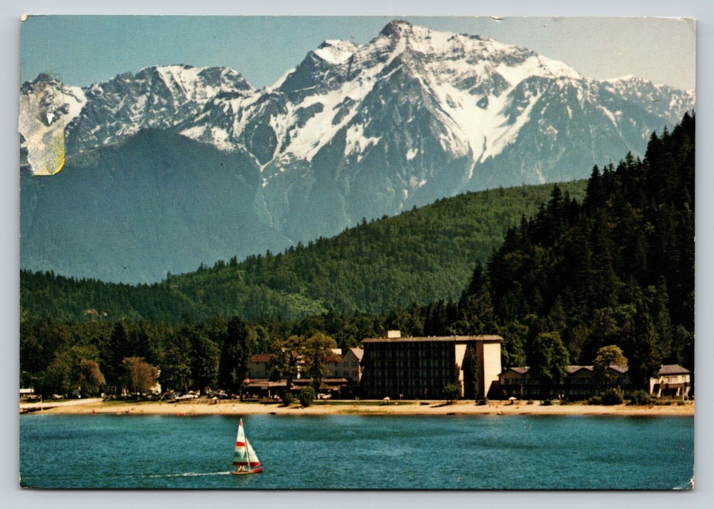 Harrison Hotel In Canada, Beautiful Mountain View 4x6