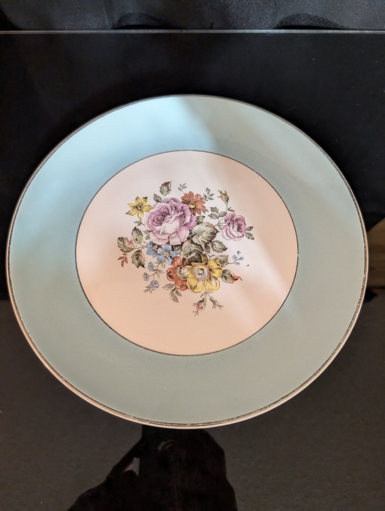 Cunningham & Pickett Danube Hand Decorated Floral Porcelain Plate Blue Rim