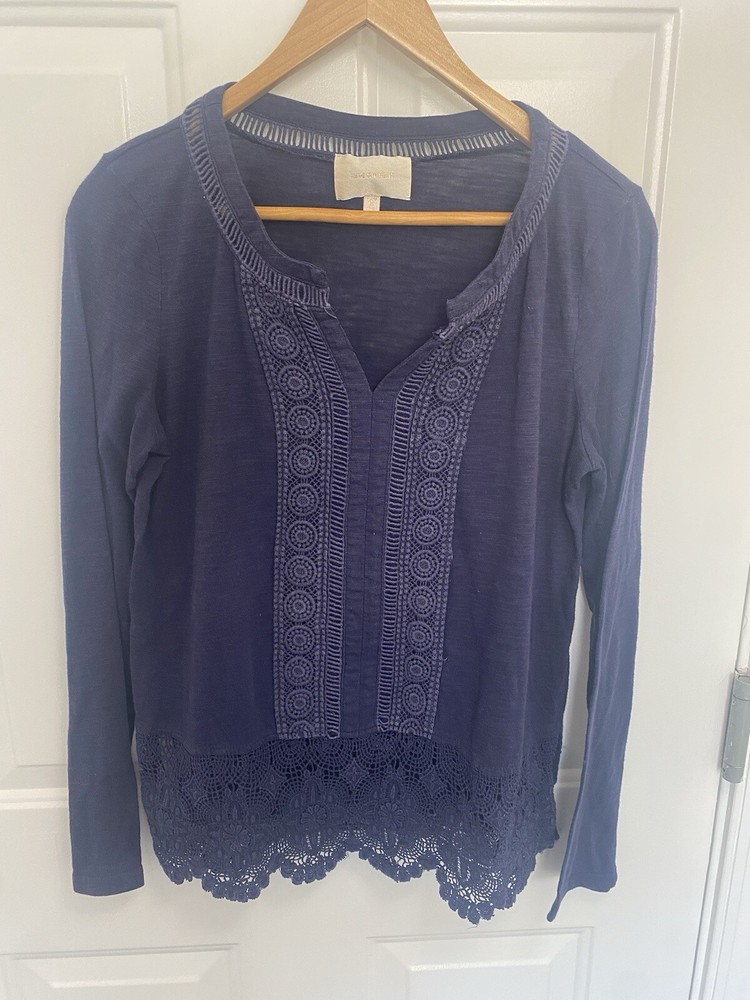 Women’s Skies Are Blue Navy Crochet Trim Long Sleeve Top Size Medium