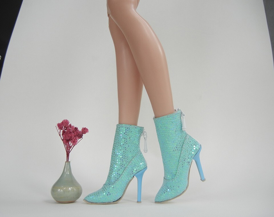 Shoes & Boots   for Tonner RTB101 dolls (4-RTBS-20)