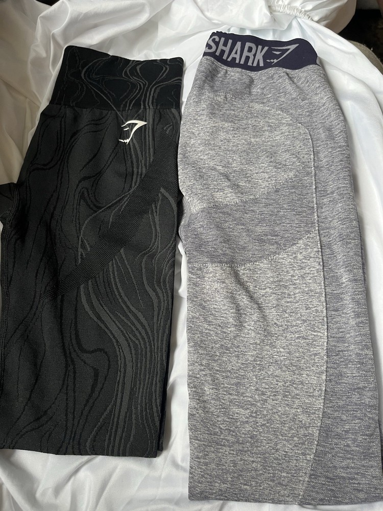 Gymshark 2-Pack XS Leggings Workout Bundle