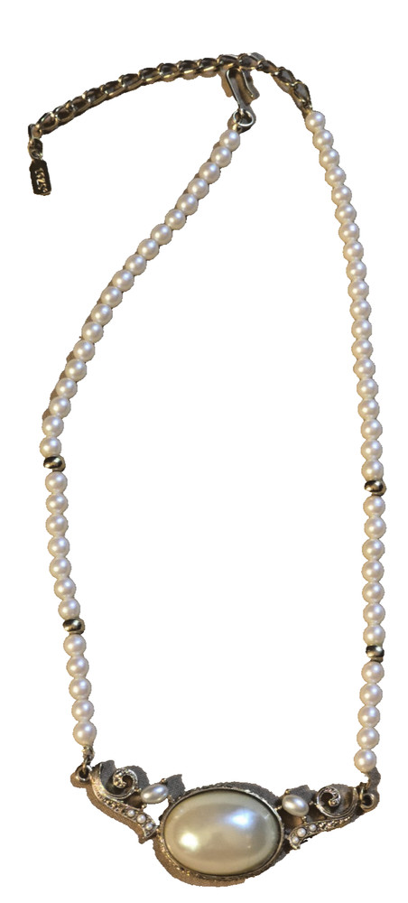 Vintage signed 1928 faux pearl choker gold tone accents necklace 16