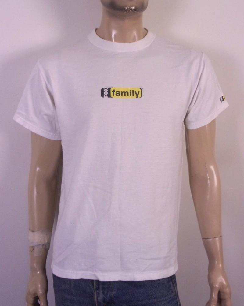 vintage 90s Y2K rare Fox Family T-Shirt Network TV Show Media SZ L