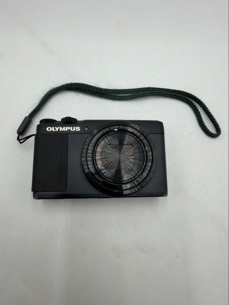 OLYMPUS STYLUS XZ 10 compact digital camera