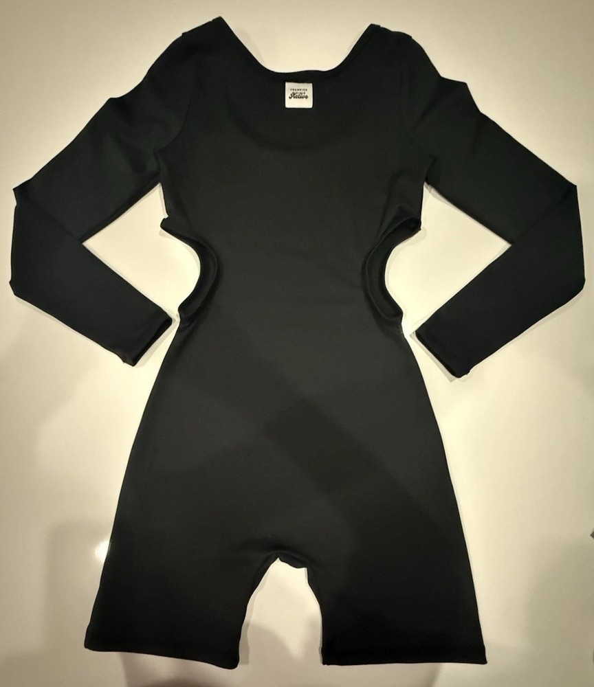 🖤 Frankies Bikinis Active Cutout Romper – Size Large – Black