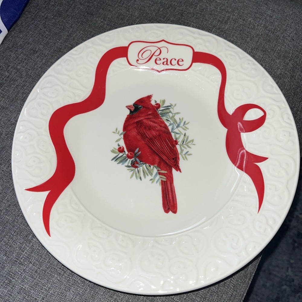 Lenox Winter Greetings Carved Accent Plates 9.5” Set of 2