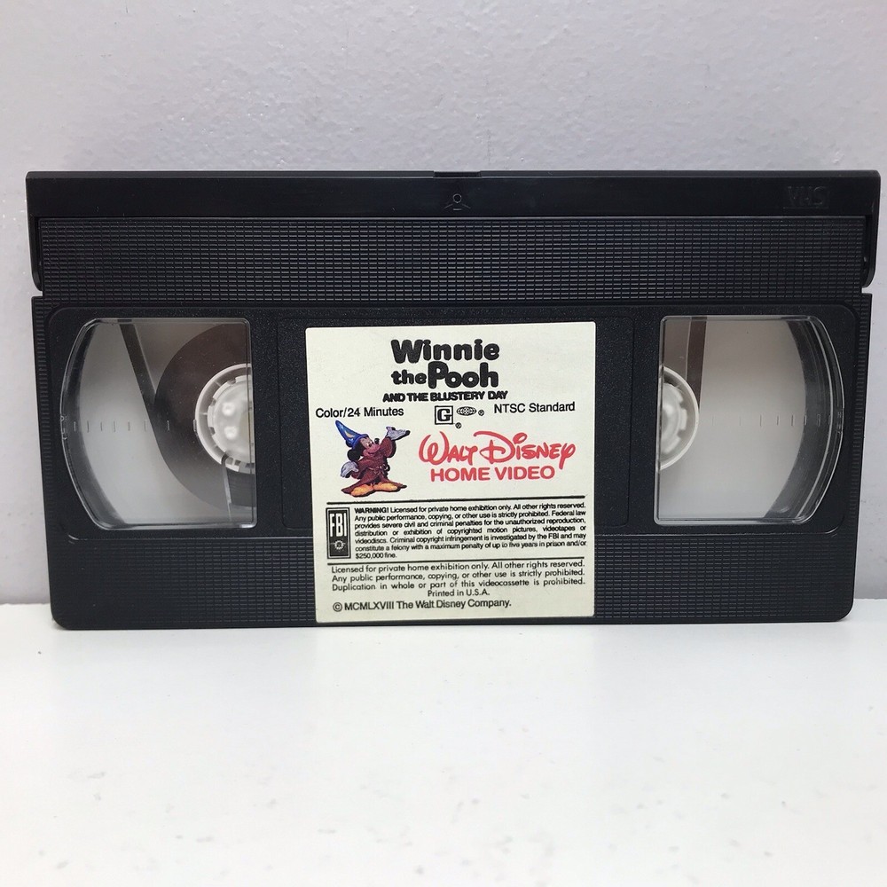 Winnie the Pooh & The Blustery Day VHS Disney Video Tape Only VTG Movie Short