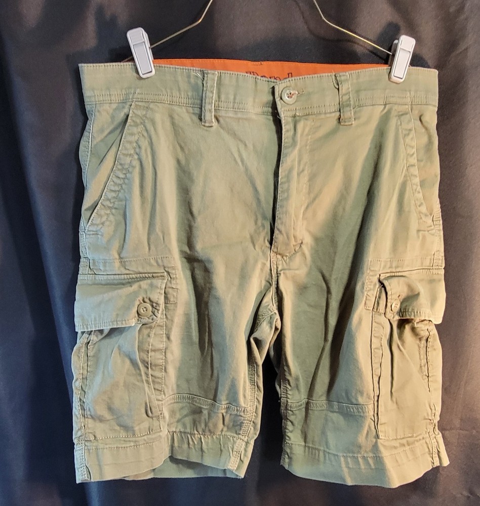 WearFirst Mens 36 Cargo Shorts Green 6 Mesh Pockets WF FreeBand Stretch
