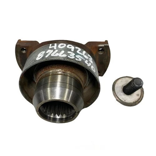 Used MFWD Yoke W/Shield fits New Holland T8010 T8020 T8030 T8040 T8050 87663540All parts include a FREE 1-year warranty!!!
