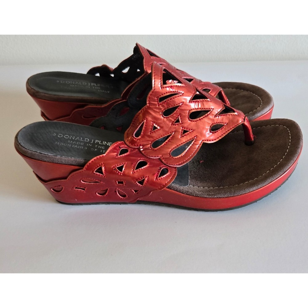 Donald Pliner Red Leather Wedge Heel Sandals Shoes Sz 9 Gustaf Slides