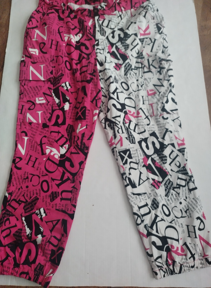 ABSTRACT PANTS Like An Angel Women’s Pants GRAPHIC PRINT w/Cargo Pockets Size 3X-image