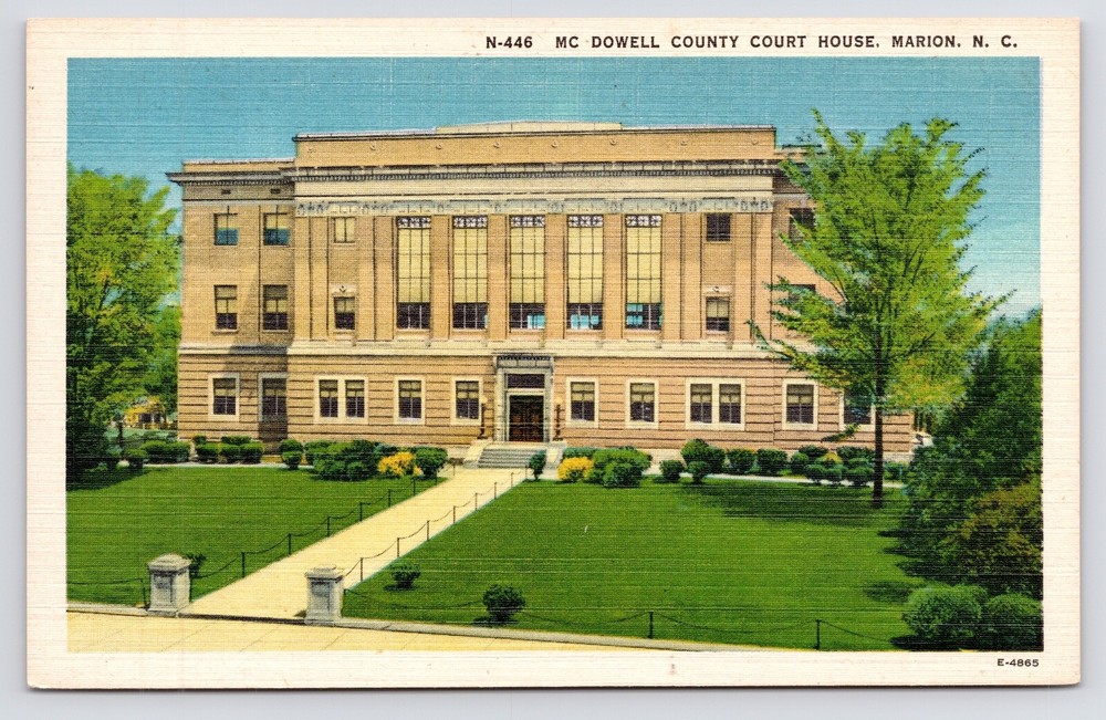 McDowell County Court House Building Marion North Carolina NC c1940s Postcard