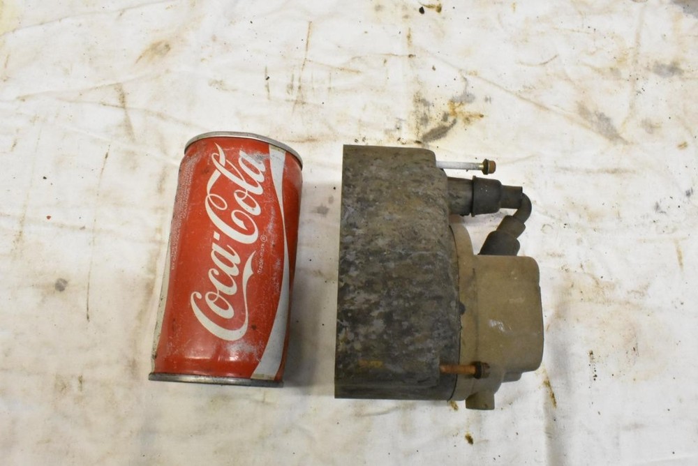 John Deere B Tractor Magneto Cap Cover Wico Type C