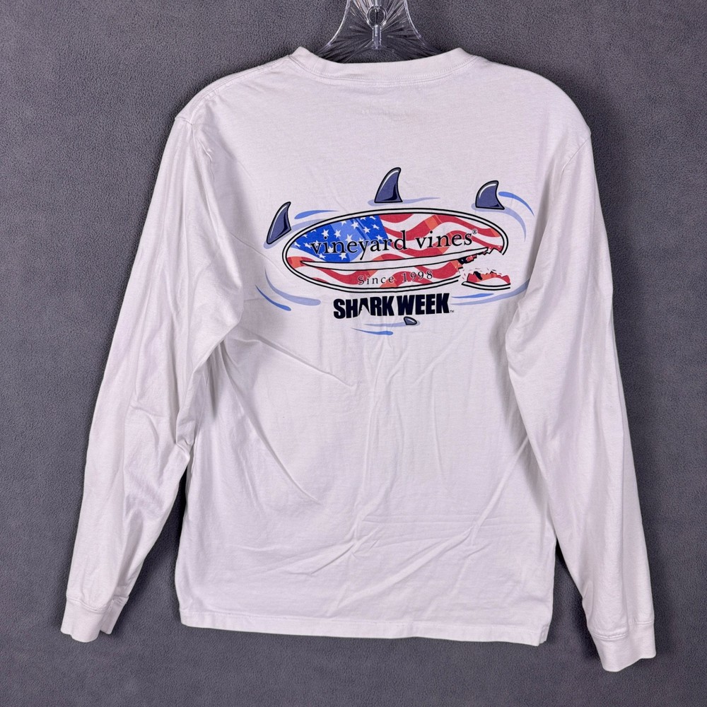 Vineyard Vines Mens XS Shark Week Long Sleeve 100% Cotton White Pocket T-shirt