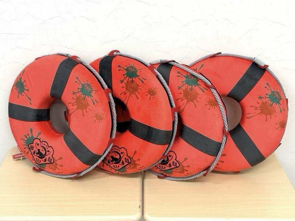set of 4 with tag Splatoon 3 SALMON RUN cushions #6f162c