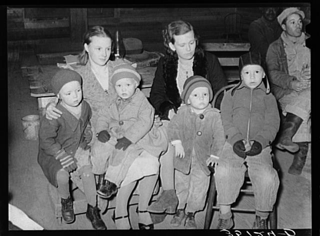 Photo:Creek County Oklahoma 1940 Mothers and Children Farm Folks FSA