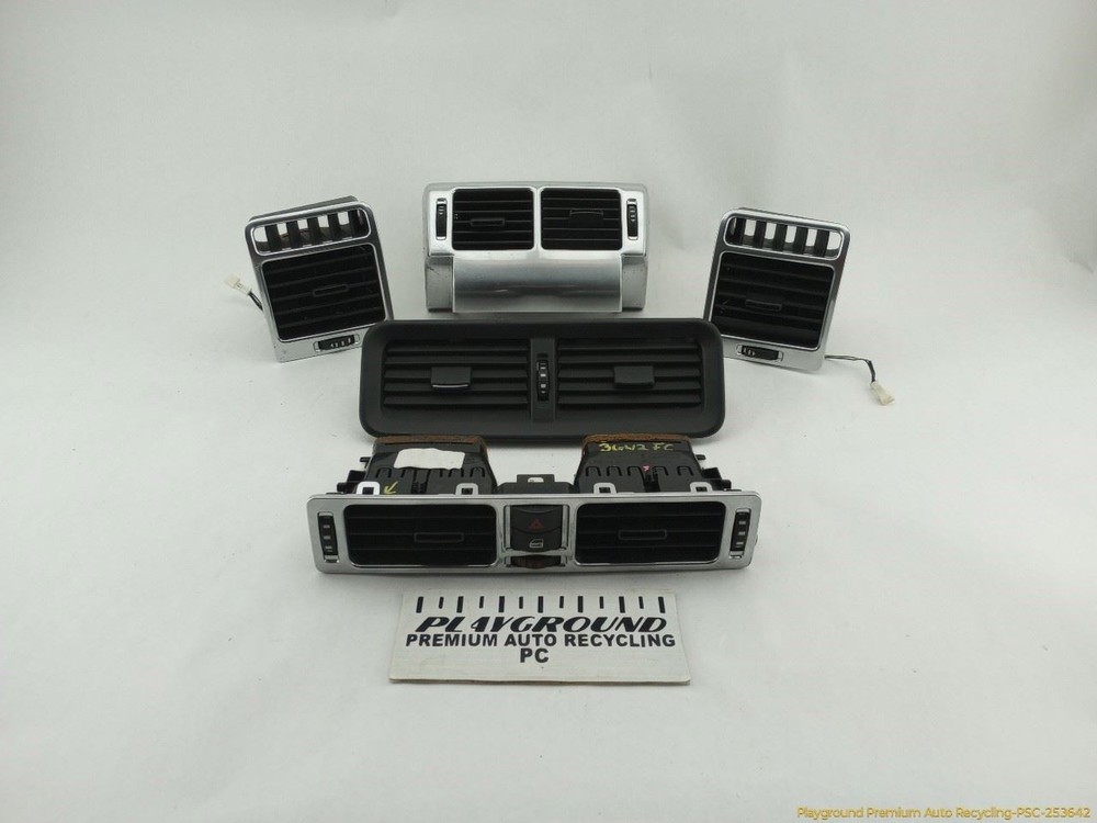 Range Rover HSE L322 Set Of Dashboard & Center Console Air Vent Fits 2010-2012