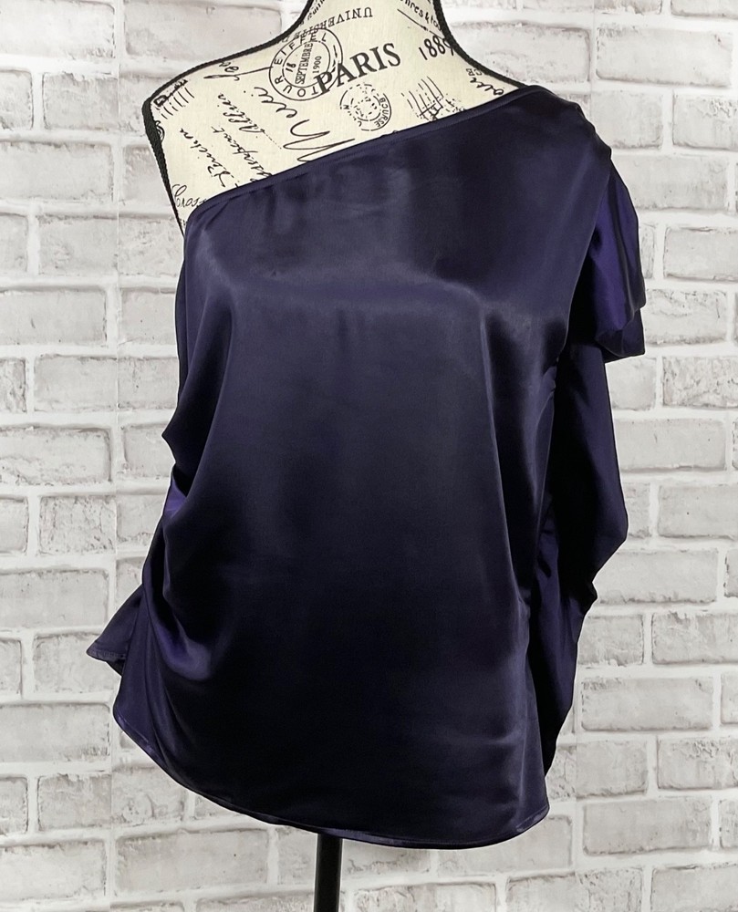 Express Top Womens Size Large Purple Satin Off One Shoulder Ruched Short Sleeve