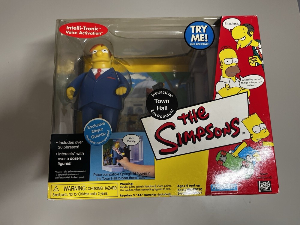 Playmates Toys THE SIMPSONS :INTERACTIVE TOWN HALL ENVIRONMENT Action Figure