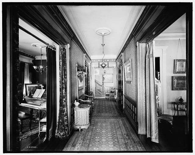 Photo:Detroit Michigan Mrs H.C. Parke Residence Lower Hall 1900s Interior