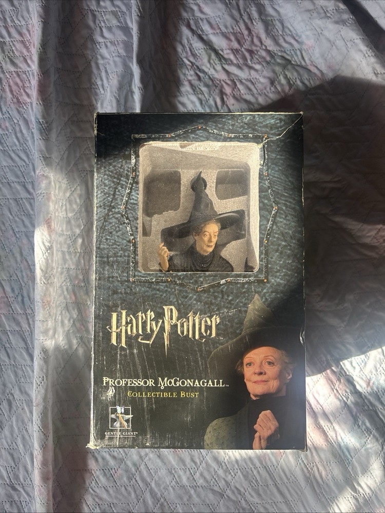 Professor McGonagall collectible bust limited edition (356/1400)