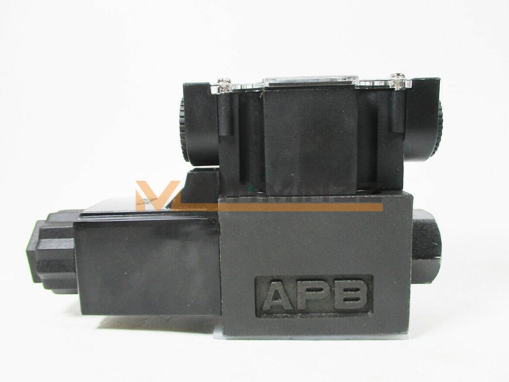 1PC TOKIMEC TOKYO KEIKI Solenoid valve DG4V-3-2A-M-P2-T-7-52 New