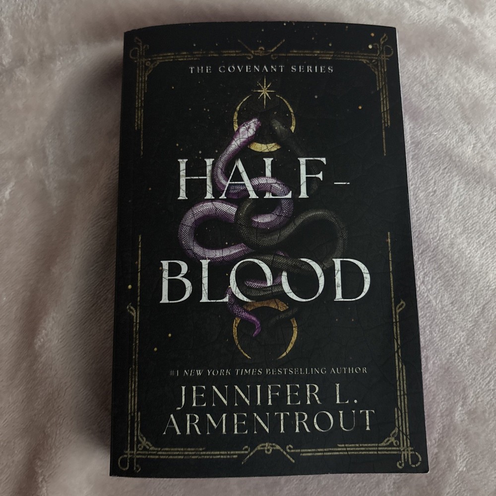 Half-Blood (The Covenant Series) - Paperback By Armentrout, Jennifer L