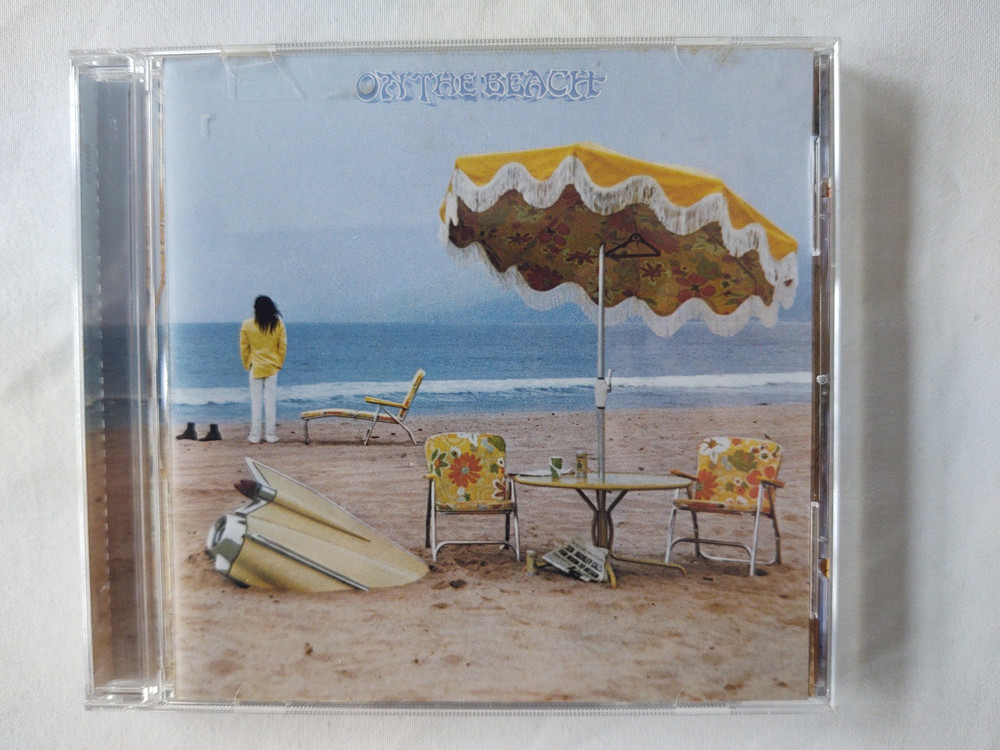 Neil Young - On The Beach CD 2003 Re  Reprise 48497-1 EX/EX
