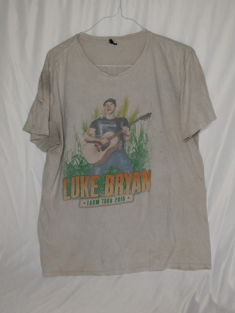 Luke Bryan Farm Tour 2016 Concert T-SHIRT Men's XL