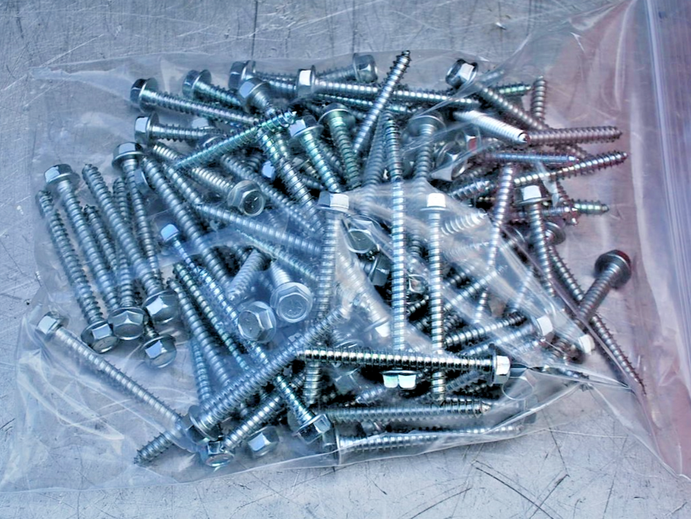 LOT  100 HEX LAG SCREWS 5/16