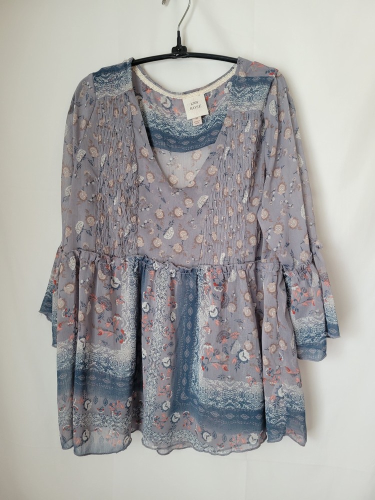 Knox Rose Women's Floral Smocked Bell Sleeve Tunic Top Blouse Size M Blue Grey