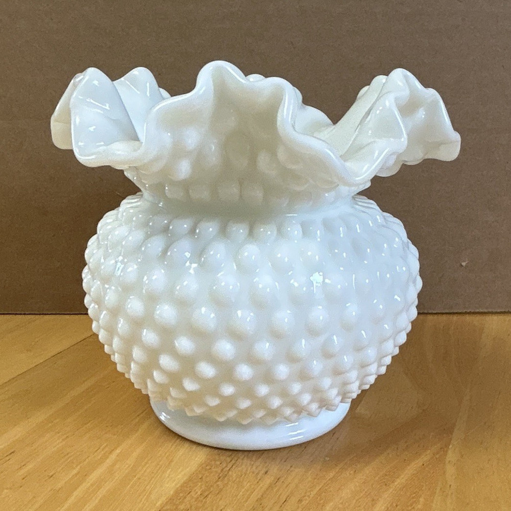 White Milk Glass Hobnail Ruffled Edge FENTON? Vase, 5