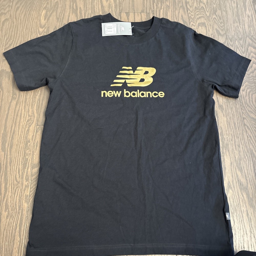 NWT New Balance Men's Large Black Stacked Logo Cotton T-Shirt Tee Basic Tee