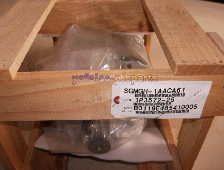 ONE Yaskawa Servo Motor SGMGH-1AACA61 New