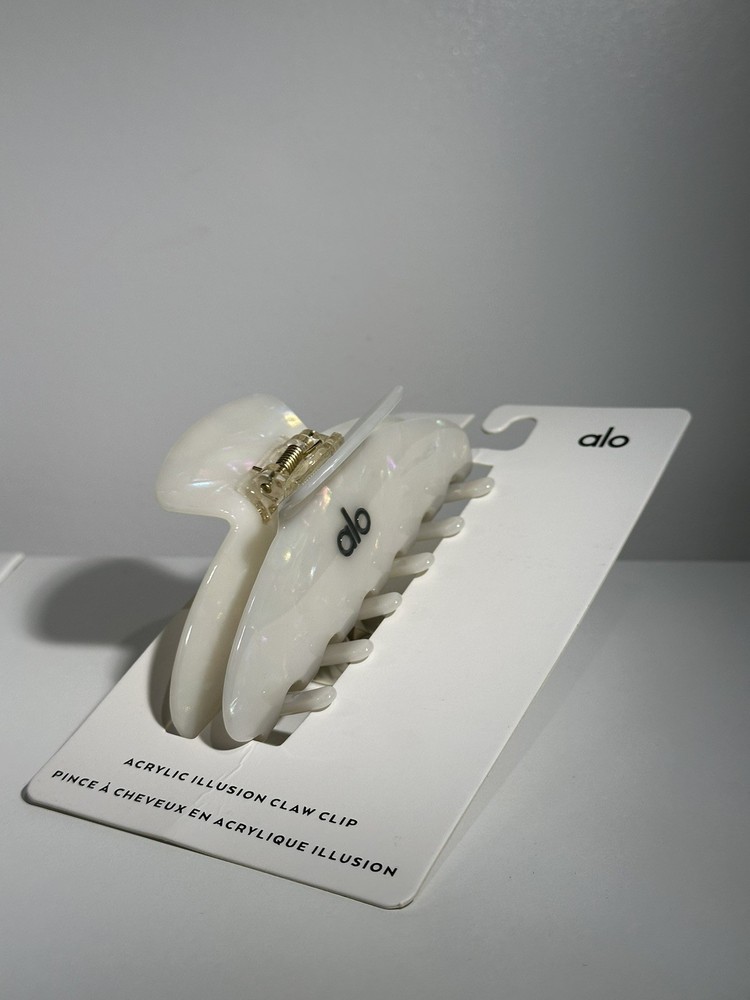 Alo Yoga white acrylic illusion hair clip