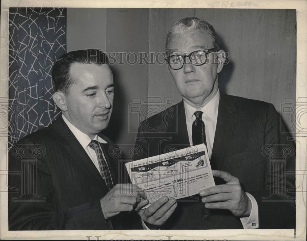 1963 Press Photo William Halpin with Edward Riley in Albany, New York